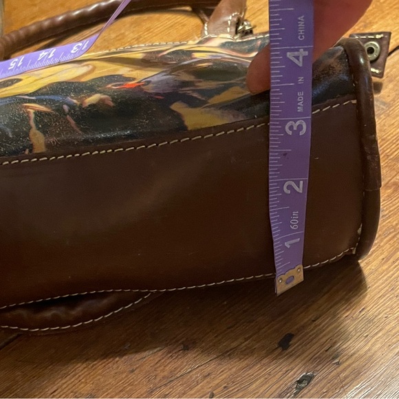 Patricia Nash Cross body top handled bag in English garden. - Picture 4 of 14